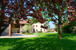 Отель Agriturismo Borgo Tecla  Роза